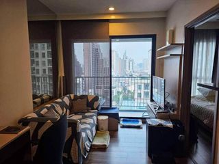 Wohnung zur Miete mit 1 Zimmer in Khlong San, Bangkok