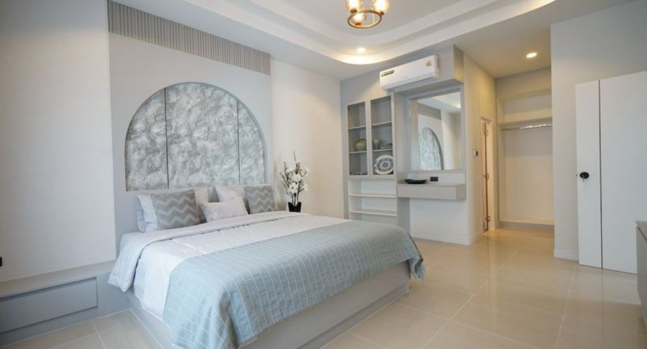 For sale 3 ベッドルーム house in Huay Yai, Pattaya