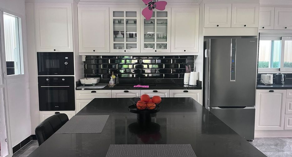 Casa en venta de 3 habitaciones en Mae Rim, Chiang Mai