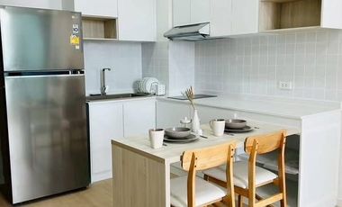 For rent 2 bedrooms condo in Sathon, Bangkok