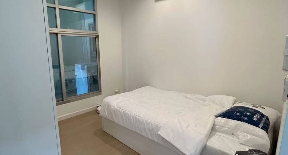 For rent 2 bedrooms condo in Sathon, Bangkok