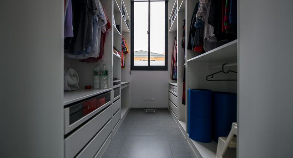 For sale 3 bedrooms house in Bang Lamung, Chonburi