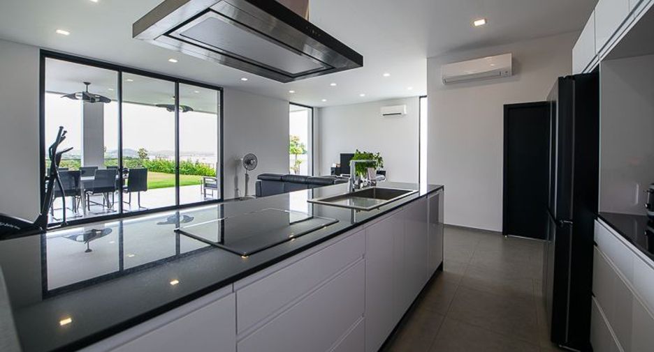 For sale 3 bedrooms house in Bang Lamung, Chonburi