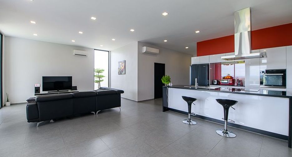 For sale 3 bedrooms house in Bang Lamung, Chonburi