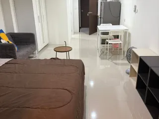 À louer studio condo à Suan Luang, Bangkok