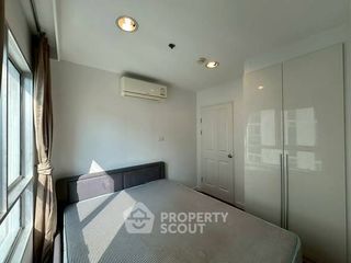 For sale 2 bedrooms condo in Huai Khwang, Bangkok