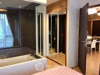 Продажа 1 кровать кондо в Сатхон, Бангкок