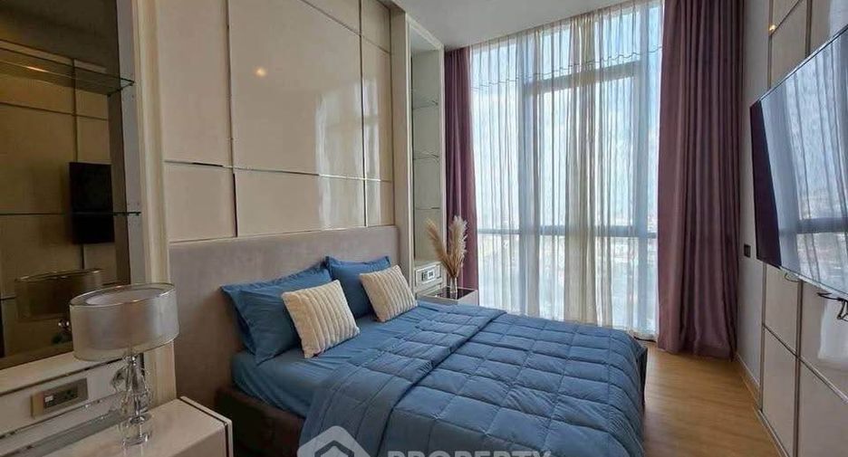 For sale 3 bedrooms condo in Watthana, Bangkok