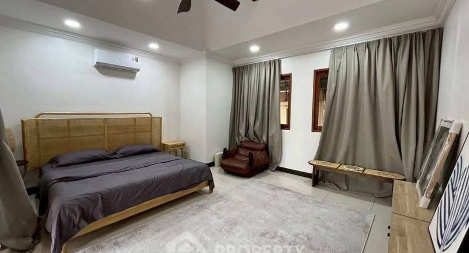 Продажа 3 спальни дом в Huay Yai, Паттайя