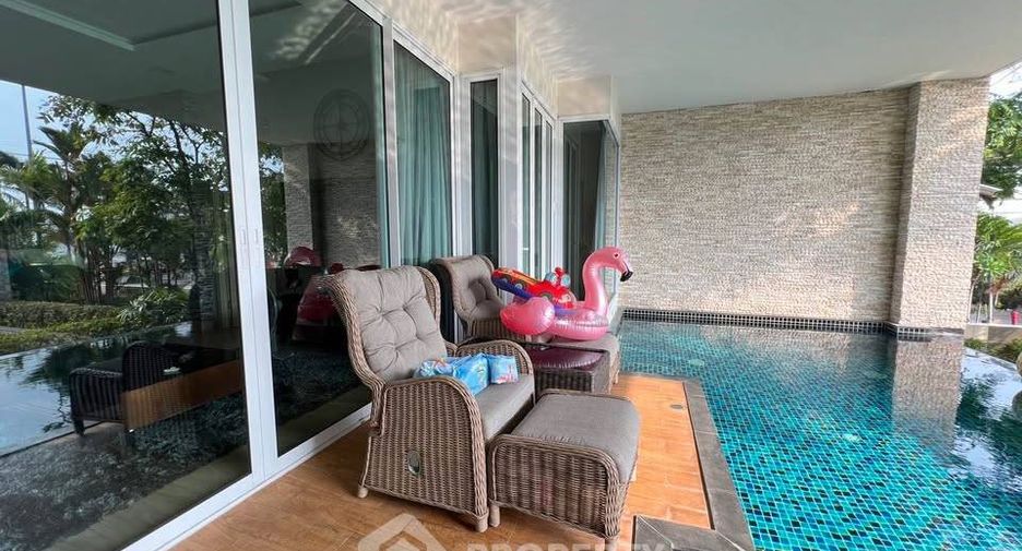 For sale 2 bedrooms condo in Jomtien, Pattaya