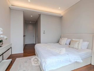 Condo en alquiler y en venta de 5 habitaciones en Pathum Wan, Bangkok