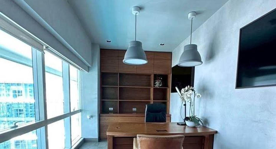 ขาย 3 ห้องนอน คอนโด ใน คลองเตย, กรุงเทพฯ
