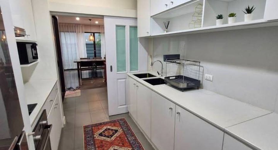 Haus zum Kauf mit 3 Zimmer in Prawet, Bangkok