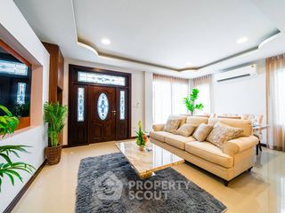 À vendre 5 chambres villa à Bang Lamung, Chonburi