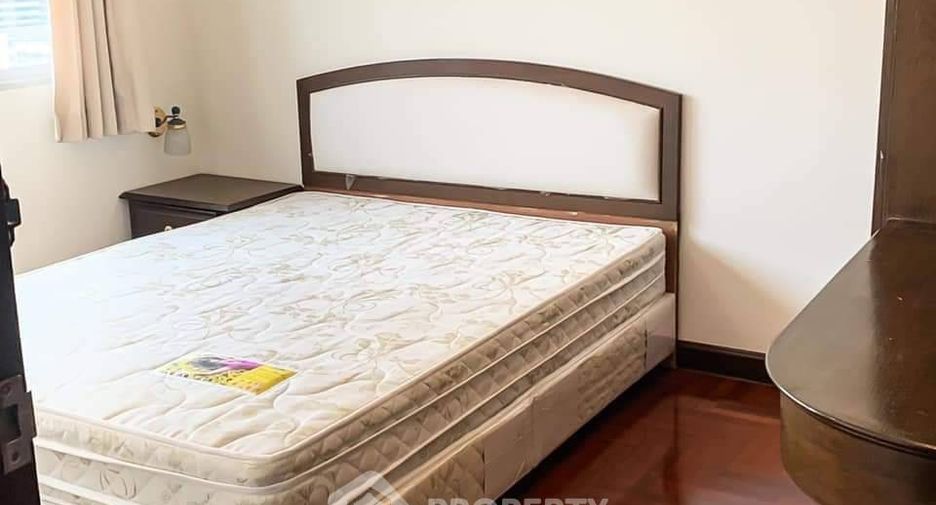 For rent 2 bedrooms condo in Ratchathewi, Bangkok