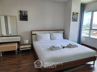 For rent 1 bed condo in Khlong San, Bangkok