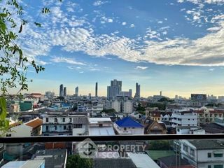 For rent 2 bedrooms condo in Sathon, Bangkok