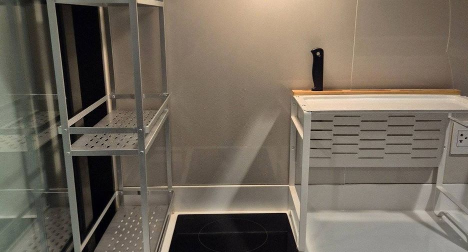Wohnung zur Miete mit 1 Zimmer in Pathum Wan, Bangkok