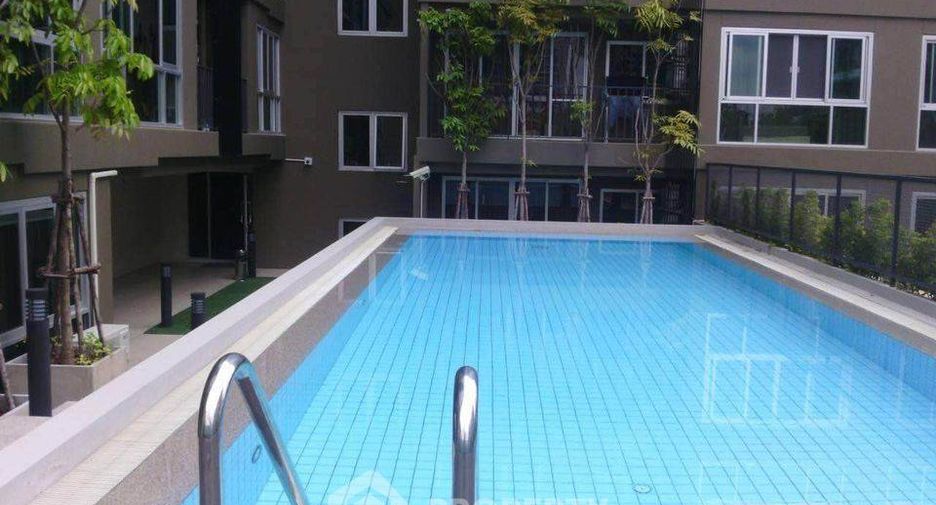 For rent 2 bedrooms condo in Phra Khanong, Bangkok