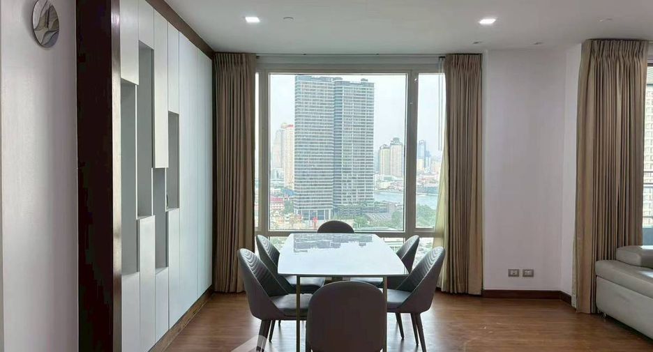 For rent 3 bedrooms condo in Bang Kho Laem, Bangkok
