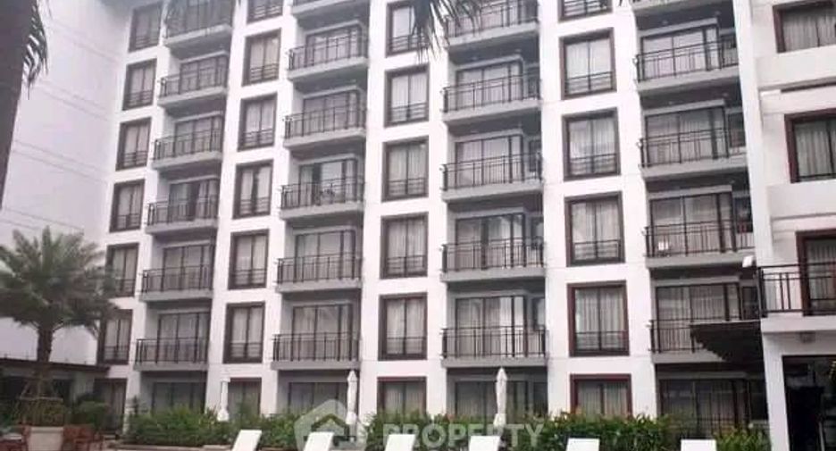 For rent 2 bedrooms condo in Huai Khwang, Bangkok