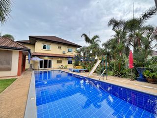 À louer et à vendre 5 chambres maison à Bang Lamung, Chonburi