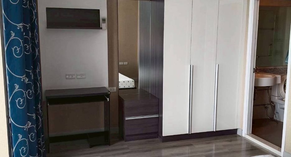 Condo en alquiler de 1 habitaciones en Sathon, Bangkok