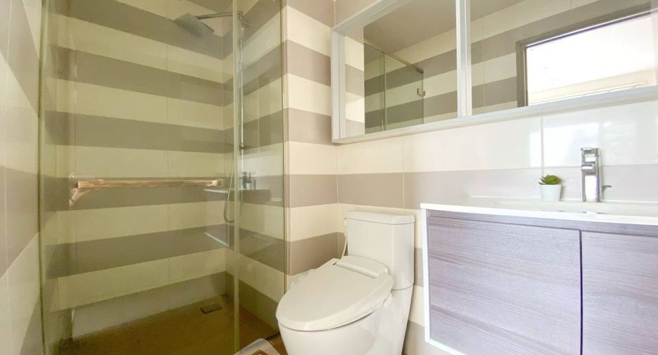 Condo en alquiler de 1 habitaciones en Watthana, Bangkok