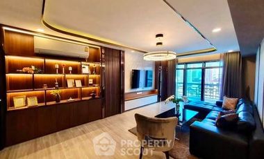 For rent 3 bedrooms condo in Watthana, Bangkok