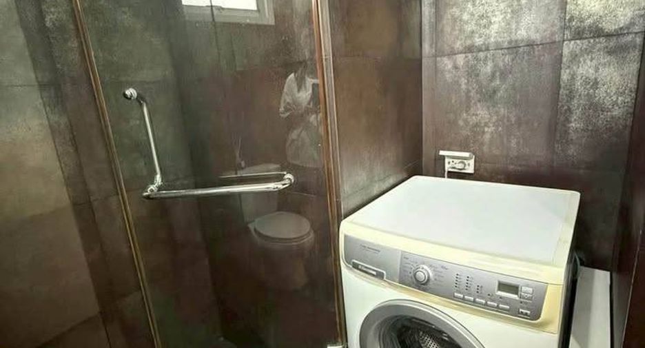 Wohnung zur Miete mit 1 Zimmer in Khlong Toei, Bangkok