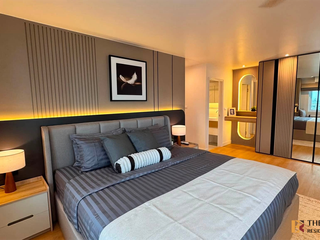 Condo en venta de 2 habitaciones en Yan Nawa, Bangkok