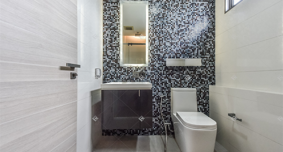 Condo en alquiler de 2 habitaciones en Sathon, Bangkok