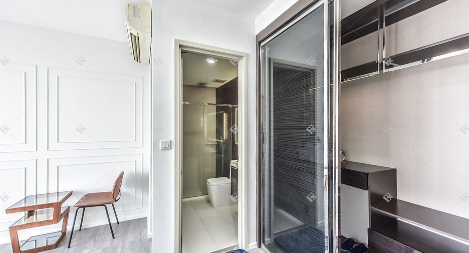 Condo en alquiler de 2 habitaciones en Sathon, Bangkok