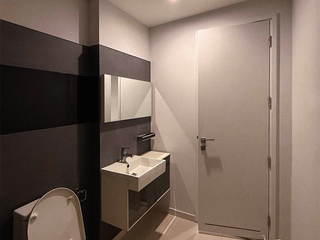 Wohnung zur Miete mit 2 Zimmer in Phra Khanong, Bangkok