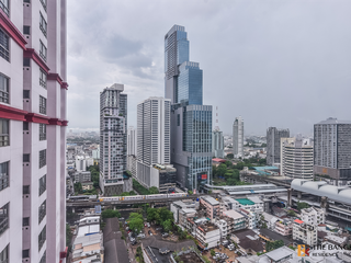 À vendre 2 chambres condo à Ratchathewi, Bangkok