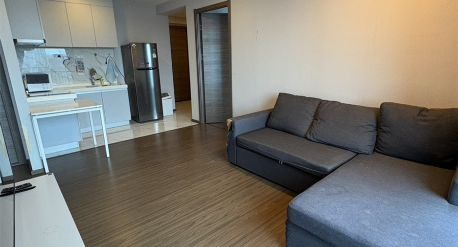 Wohnung zur Miete mit 2 Zimmer in Huai Khwang, Bangkok