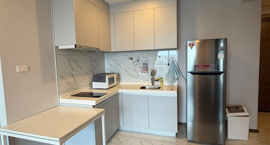 Wohnung zur Miete mit 2 Zimmer in Huai Khwang, Bangkok