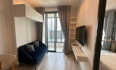 Wohnung zur Miete mit 1 Zimmer in Huai Khwang, Bangkok