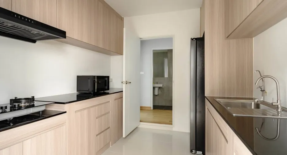 ให้เช่า 4 ห้องนอน บ้านเดี่ยว ใน บางพลี, สมุทรปราการ