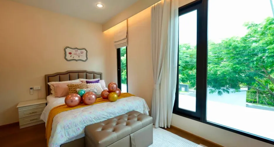 Haus zur Miete mit 4 Zimmer in Bang Phli, Samut Prakan