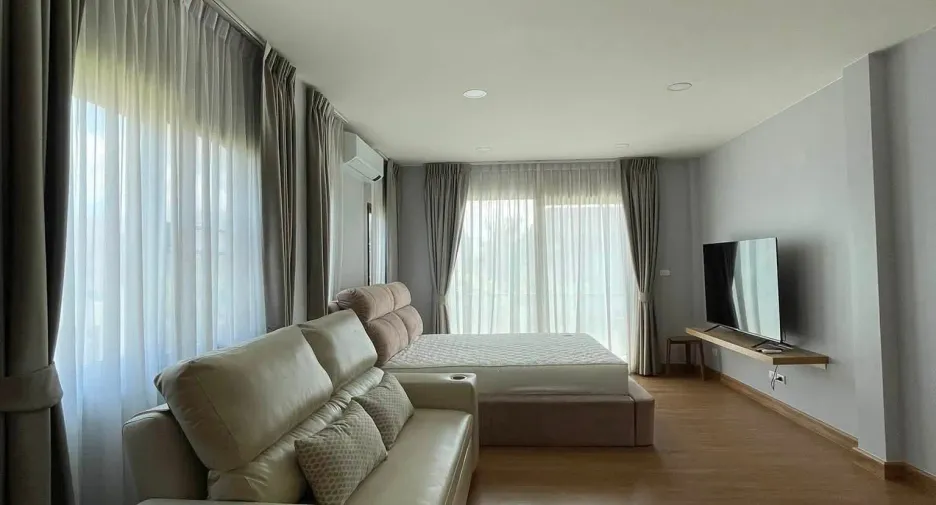 ให้เช่า 4 ห้องนอน บ้านเดี่ยว ใน บางพลี, สมุทรปราการ