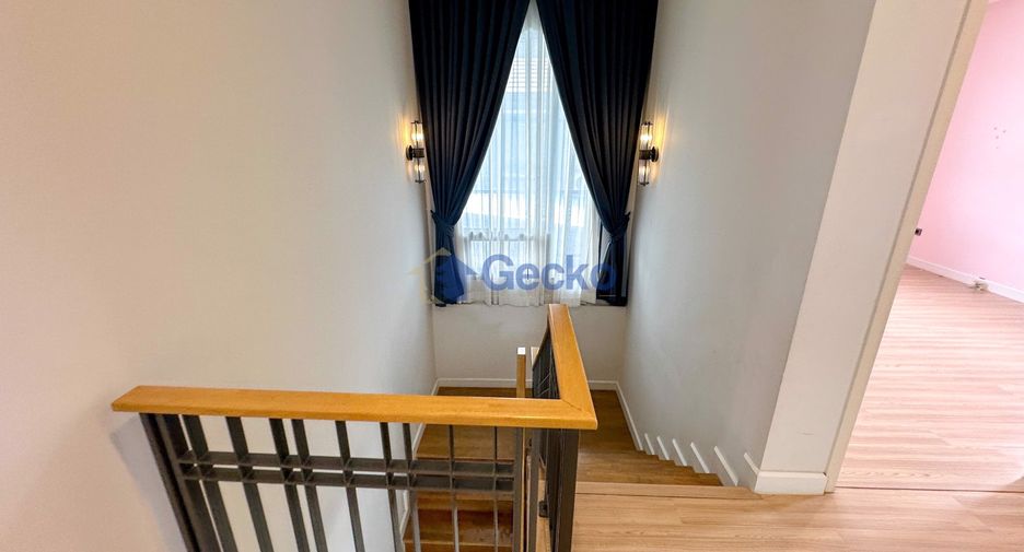 For rent 3 bedrooms house in Bang Lamung, Chonburi