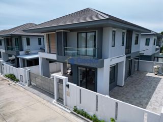 À louer 3 chambres maison à Bang Lamung, Chonburi