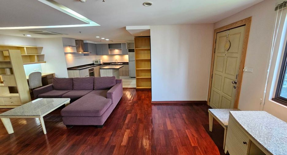 For rent 2 bedrooms condo in Khlong Toei, Bangkok