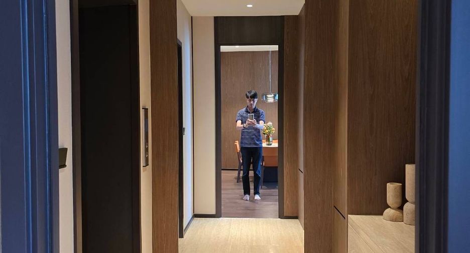 For rent 2 bedrooms condo in Watthana, Bangkok