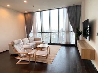 For rent 4 bedrooms condo in Bang Na, Bangkok