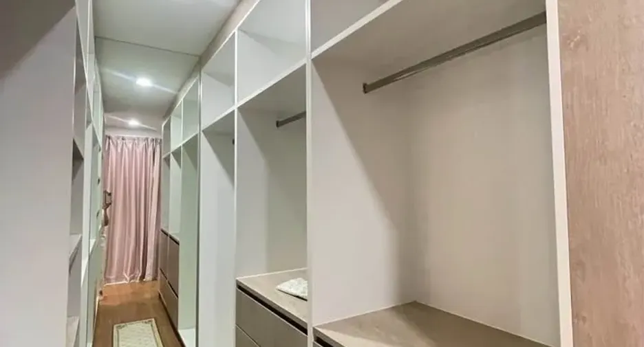 For rent 4 bedrooms house in Mueang Phuket, Phuket