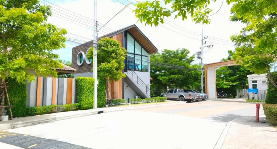 For rent 3 bedrooms house in Bang Lamung, Chonburi