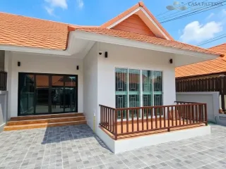 Haus zum Kauf mit 2 Zimmer in Bang Lamung, Chonburi