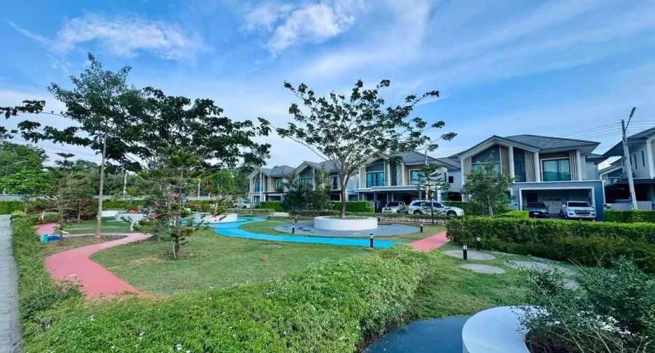 For sale 3 bedrooms house in Bang Lamung, Chonburi